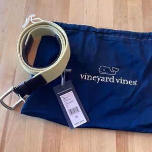 Vineyard Vines Mens Bungee Belt size 42 NWTs